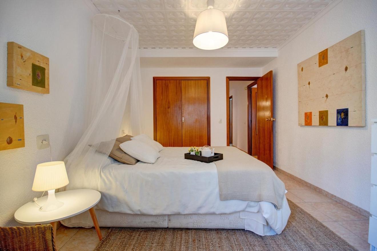 Beds & Breaks Desplat Apartment Valencia Exterior photo