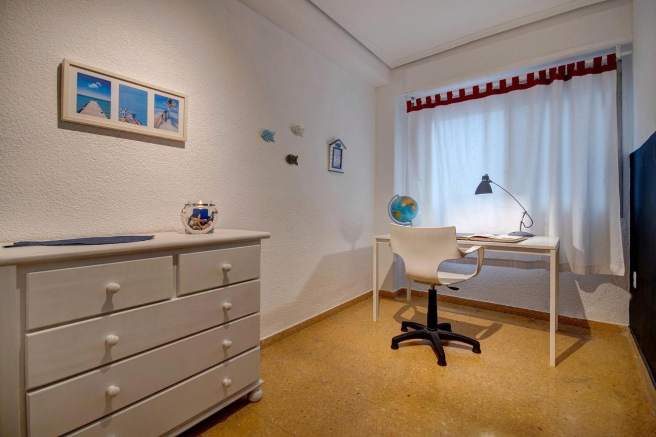 Beds & Breaks Desplat Apartment Valencia Exterior photo